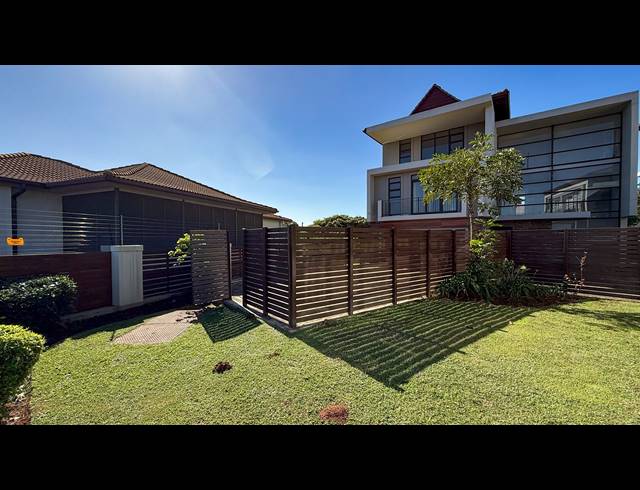 6 BEDROOM HOUSE FOR SALE IN IZINGA ESTATE